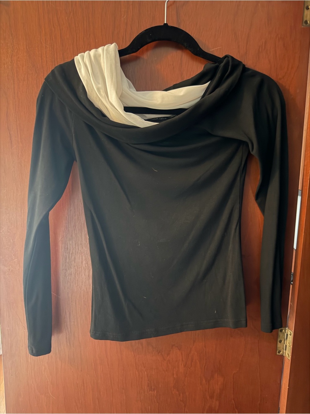 Black and Cream off shoulder long-Sleeve Women's Top